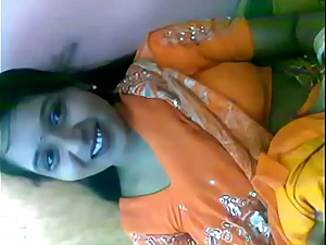 Hot Desi babe fucks her Bangladeshi lover in a hot Desi speculation